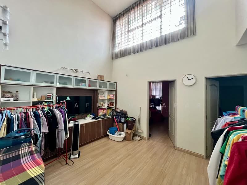 Rumah Teres 2 Tingkat untuk Dijual di Bandar Baru Bangi (Selangor) - NoraFizah Gapar - Living Room - PropertyGuru.com.my