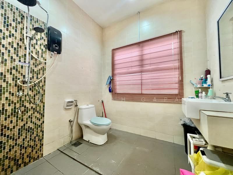Rumah Teres 2 Tingkat untuk Dijual di Bandar Baru Bangi (Selangor) - NoraFizah Gapar - Bathroom - PropertyGuru.com.my