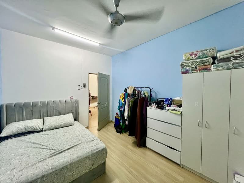 Rumah Teres 2 Tingkat untuk Dijual di Bandar Baru Bangi (Selangor) - NoraFizah Gapar - Bedroom - PropertyGuru.com.my