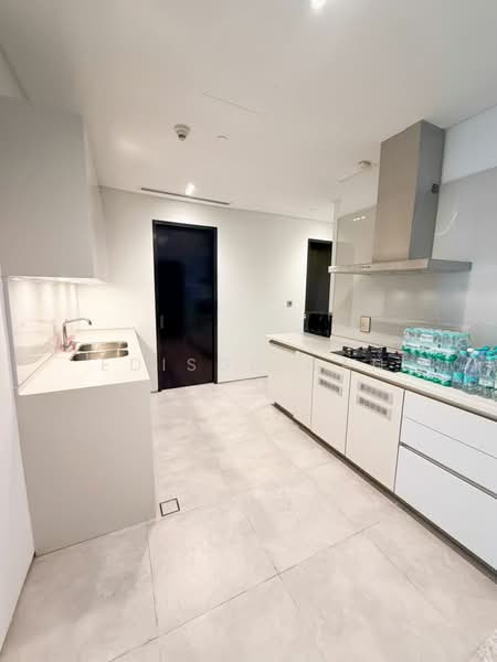 Service Residence for Rent at Four Seasons Place - Edison Gan - Kitchen - PropertyGuru.com.my
