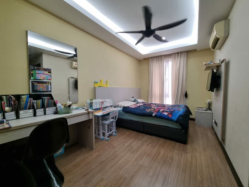 Zero-Lot Bungalow for Sale in Bukit Rahman Putra (Sungai Buloh) - Ethan Swe - Bedroom - PropertyGuru.com.my