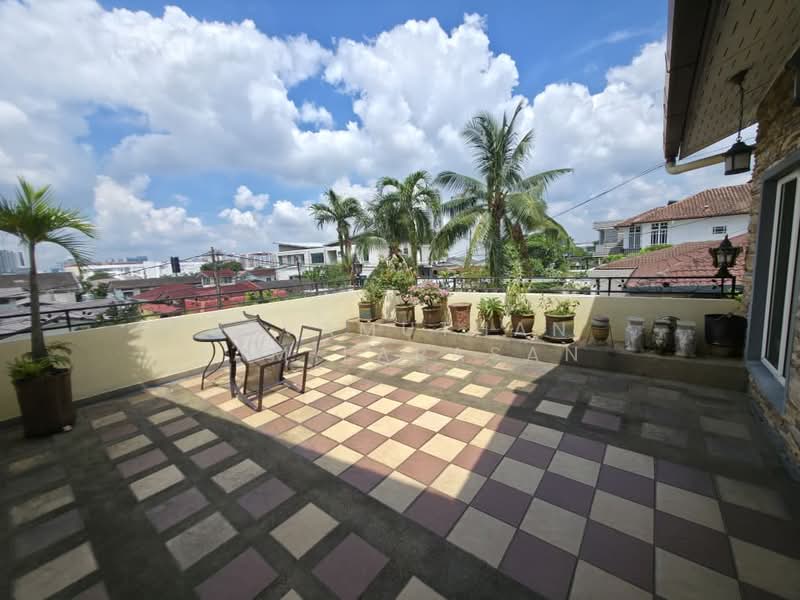 Semi-Detached House for Sale in SS 3, Taman Universiti (Petaling Jaya) - Devamuthan Tamilarasan - Exterior - PropertyGuru.com.my