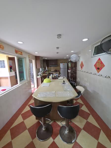 Semi-Detached House for Sale in SS 3, Taman Universiti (Petaling Jaya) - Devamuthan Tamilarasan - Kitchen - PropertyGuru.com.my