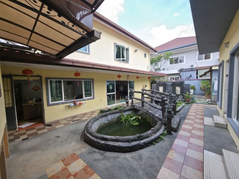 Semi-Detached House for Sale in SS 3, Taman Universiti (Petaling Jaya) - Devamuthan Tamilarasan - Exterior - PropertyGuru.com.my