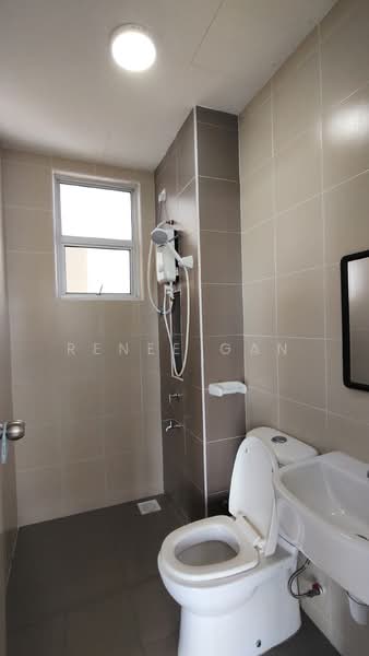 Apartment for Rent at Aliff Avenue (Dwi Alif) - Renee Gan - Bathroom - PropertyGuru.com.my