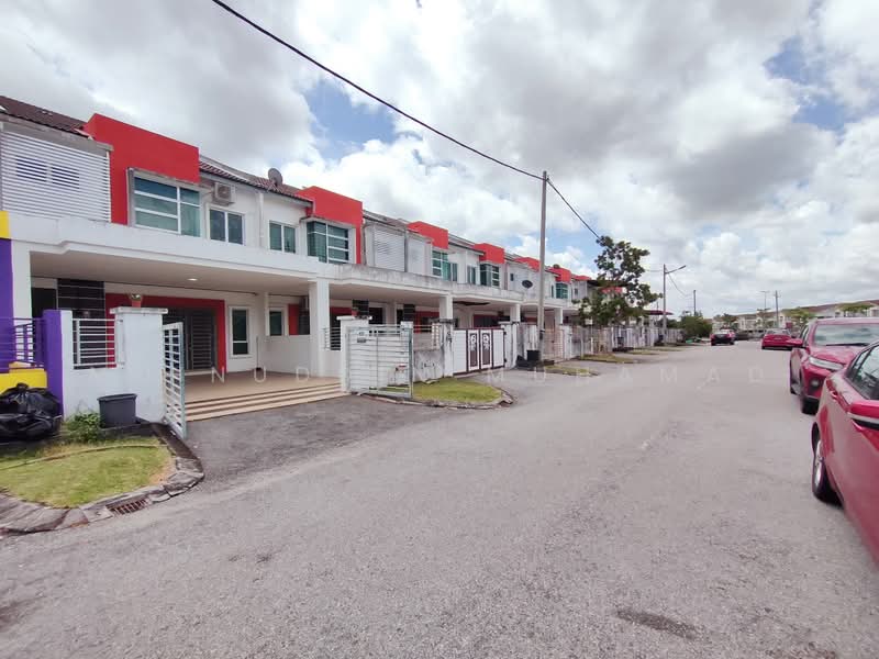 2-storey Terraced House for Rent in Seri Iskandar (Perak) - Muinuddin Muhamad - Exterior - PropertyGuru.com.my