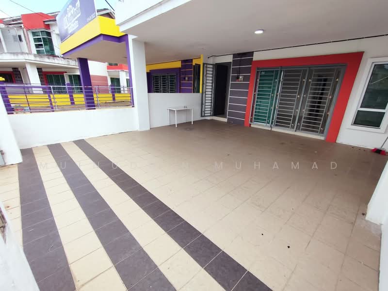 2-storey Terraced House for Rent in Seri Iskandar (Perak) - Muinuddin Muhamad - Exterior - PropertyGuru.com.my