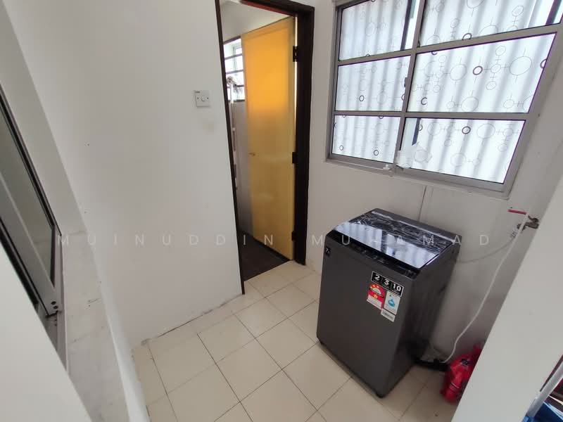 2-storey Terraced House for Rent in Seri Iskandar (Perak) - Muinuddin Muhamad - Interior - PropertyGuru.com.my