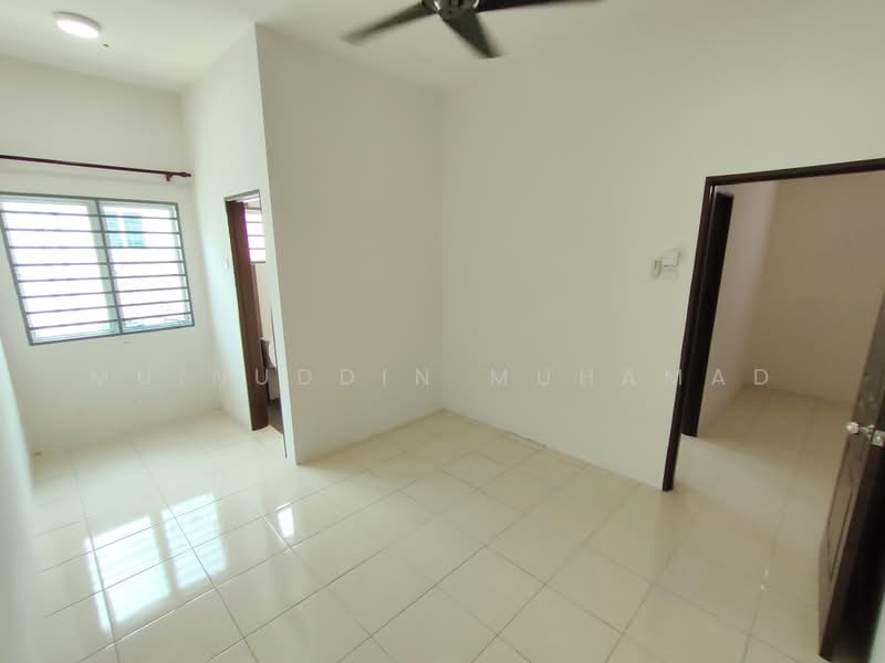 2-storey Terraced House for Rent in Seri Iskandar (Perak) - Muinuddin Muhamad - Interior - PropertyGuru.com.my