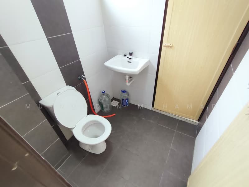 2-storey Terraced House for Rent in Seri Iskandar (Perak) - Muinuddin Muhamad - Bathroom - PropertyGuru.com.my