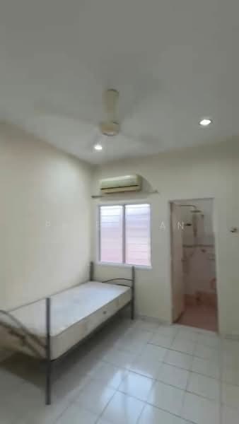 Rumah Teres 2 Tingkat untuk Dijual di Taman Pelangi Semenyih (Semenyih) - Peter Tan - Bedroom - PropertyGuru.com.my
