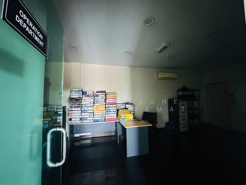 Semi-D Factory for Sale in Kapar Industrial Park (Kapar) - Tengku June Tengku Mamat - PropertyGuru.com.my
