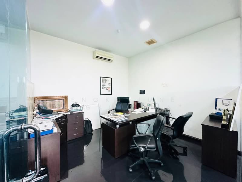 Semi-D Factory for Sale in Kapar Industrial Park (Kapar) - Tengku June Tengku Mamat - PropertyGuru.com.my