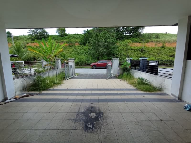 2-storey Terraced House for Rent in Seri Iskandar (Perak) - Muinuddin Muhamad - Entrance - PropertyGuru.com.my