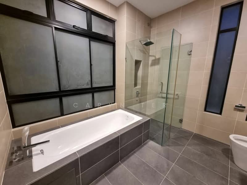 Semi-Detached House for Sale in Taman Desa Tebrau (Tebrau) - Caryn Ter - Bathroom - PropertyGuru.com.my