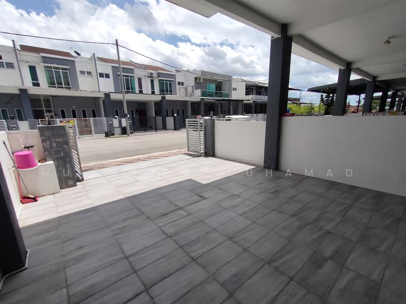 2-storey Terraced House for Rent in Teluk Intan (Perak) - Muinuddin Muhamad - Exterior - PropertyGuru.com.my