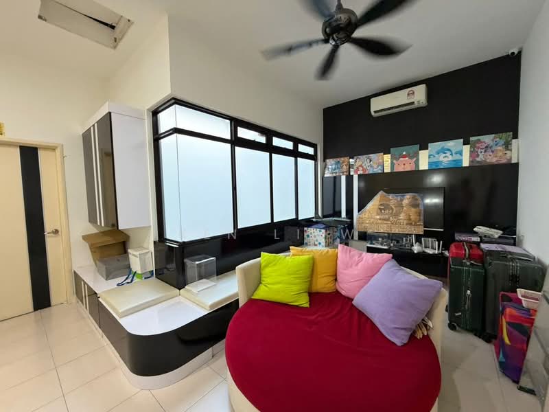 Rumah Berkembar untuk Dijual di Perling (Skudai) - Ken Liew - PropertyGuru.com.my