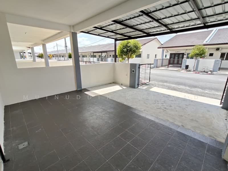 1-storey Terraced House for Rent in Teluk Intan (Perak) - Muinuddin Muhamad - Exterior - PropertyGuru.com.my