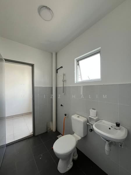 2-storey Terraced House for Sale in Kuala Selangor (Selangor) - Mu'izz Halim - PropertyGuru.com.my