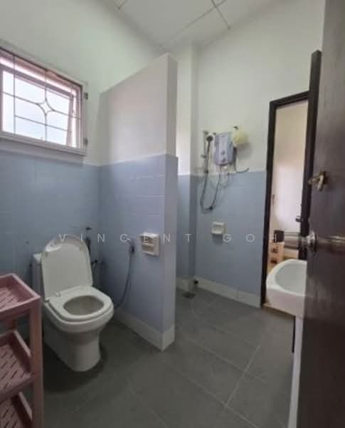 Rumah Teres 2 Tingkat untuk Dijual di Petaling Jaya (Selangor) - Vincent Goh - Bathroom - PropertyGuru.com.my