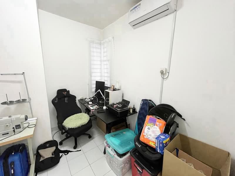 Service Residence for Sale at Nusa Perdana Apartment - Jessica Boey - Study - PropertyGuru.com.my