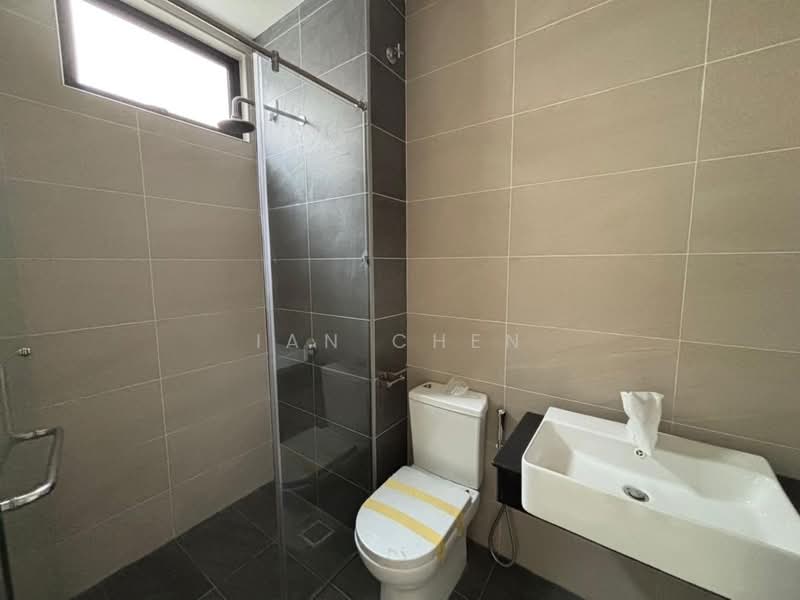 Rumah Berkembar untuk Dijual di Taman Sutera Utama (Skudai) - Ian Chen - PropertyGuru.com.my