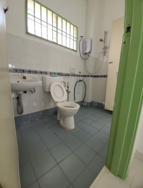 2-storey Terraced House for Sale in Bukit Indah (Iskandar Puteri (Nusajaya)) - Calvin Wong - Bathroom - PropertyGuru.com.my