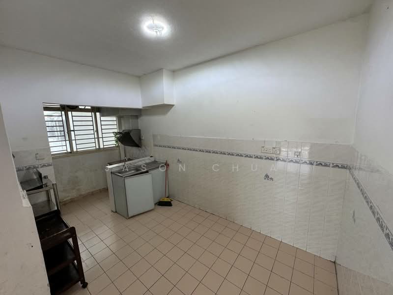 Condominium for Sale at Selesa Puteri Condominium - Jason Chua - Kitchen - PropertyGuru.com.my