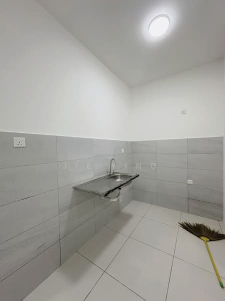 Apartment for Rent at Vivo Executive Apartment - Jie Ying - Kitchen - PropertyGuru.com.my
