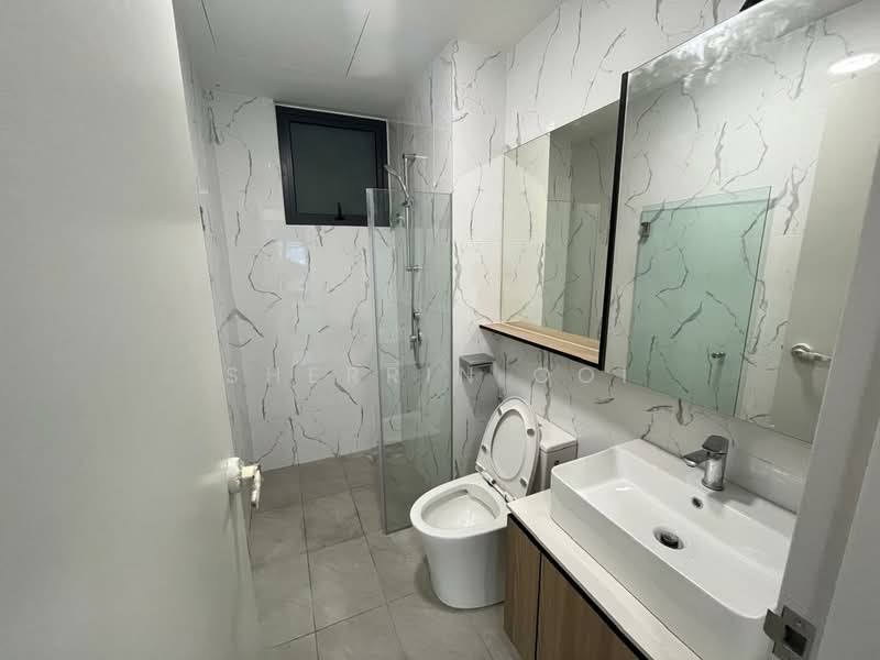 Apartment for Rent at Savana @ Batu Kawan - Sherrin Ooi - Master Bedroom Bathroom - PropertyGuru.com.my