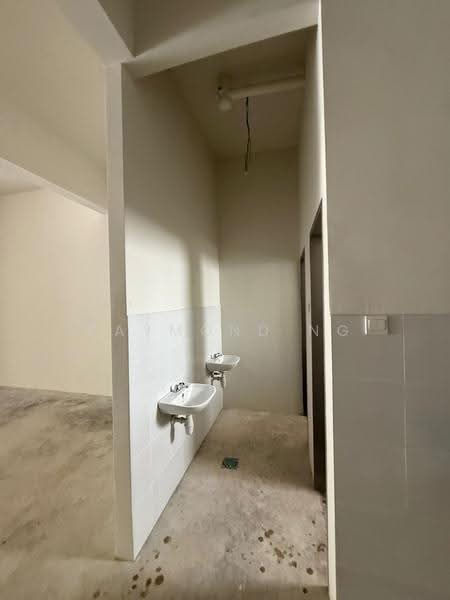 Shop for Rent in Seremban 2 (Negeri Sembilan) - Raymond Ng - Interior - PropertyGuru.com.my