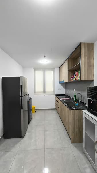 Servis Apartment untuk Disewa di Savana @ Utropolis - Jie Ying - Kitchen - PropertyGuru.com.my