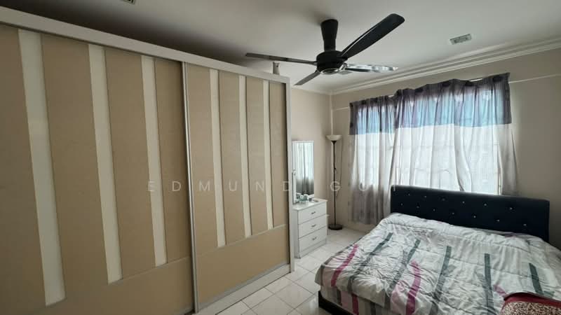 Pangsapuri untuk Dijual di Vista Pinggiran Apartment - Edmund Goh - Bedroom - PropertyGuru.com.my