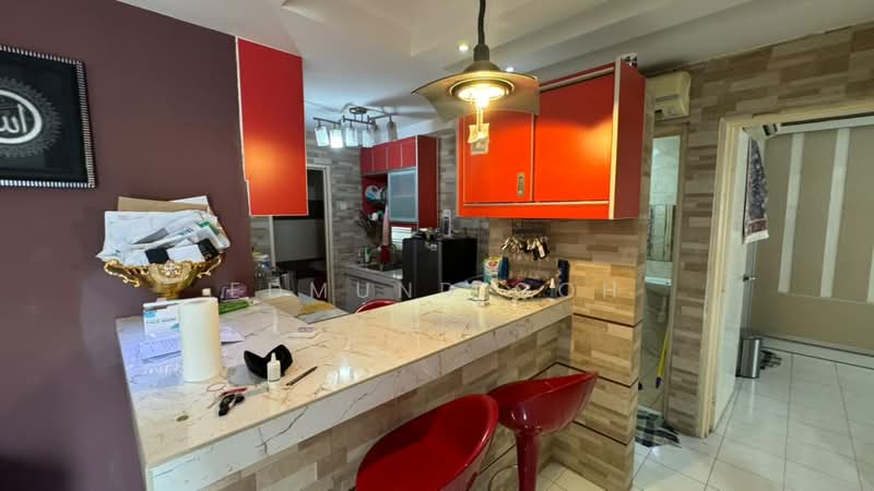 Pangsapuri untuk Dijual di Vista Pinggiran Apartment - Edmund Goh - Kitchen - PropertyGuru.com.my