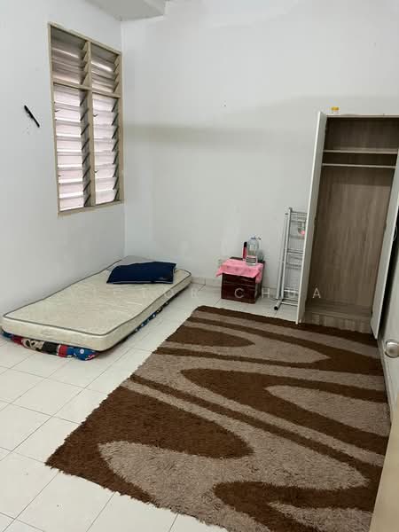 Apartment for Rent at Pangsapuri Lagoon Perdana - Victor Chua - Bedroom - PropertyGuru.com.my
