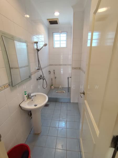Bungalow for Sale in Setapak (Kuala Lumpur) - Theresa Chew - Bathroom - PropertyGuru.com.my