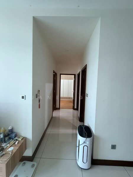 Service Residence for Rent at Paragon Residences @ Straits View - Jane Ngoi - Corridor - PropertyGuru.com.my