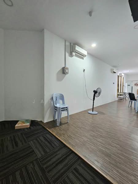 Shop for Rent in Taman Molek (Johor Bahru) - Jane Ngoi - Interior - PropertyGuru.com.my