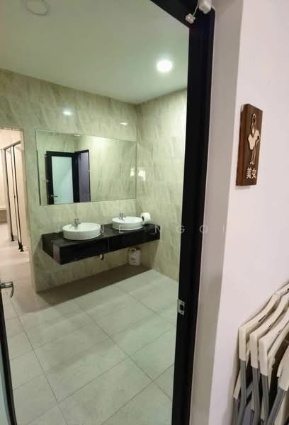 Shop for Rent in Taman Molek (Johor Bahru) - Jane Ngoi - Bathroom - PropertyGuru.com.my