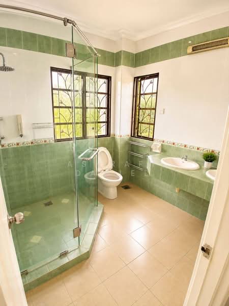 Bungalow for Sale in Ampang Jaya (Ampang) - Ashraff Daniel - Bathroom - PropertyGuru.com.my