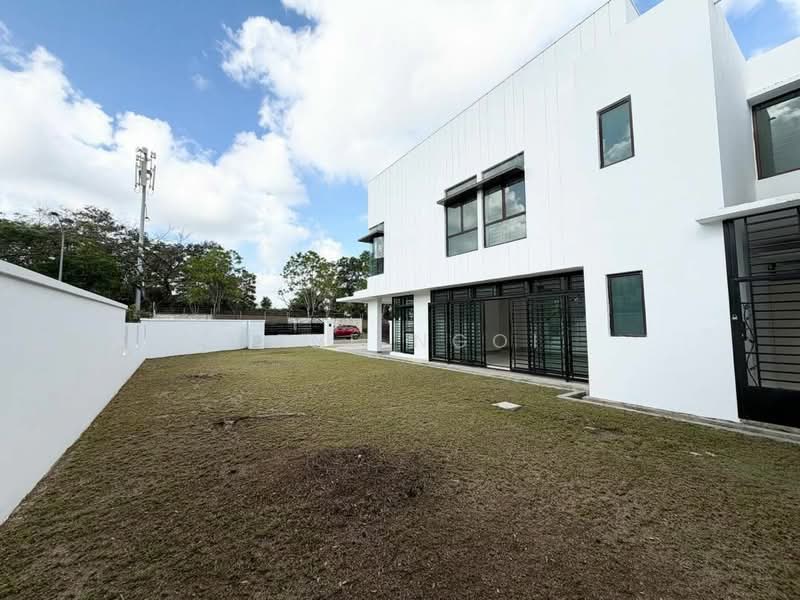 Cluster House for Sale in Taman Adda Heights (Tebrau) - Jane Ngoi - Exterior - PropertyGuru.com.my