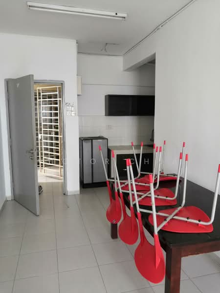 Servis Apartment untuk Disewa di The Academia @ South City Plaza - Victor Chua - Kitchen - PropertyGuru.com.my