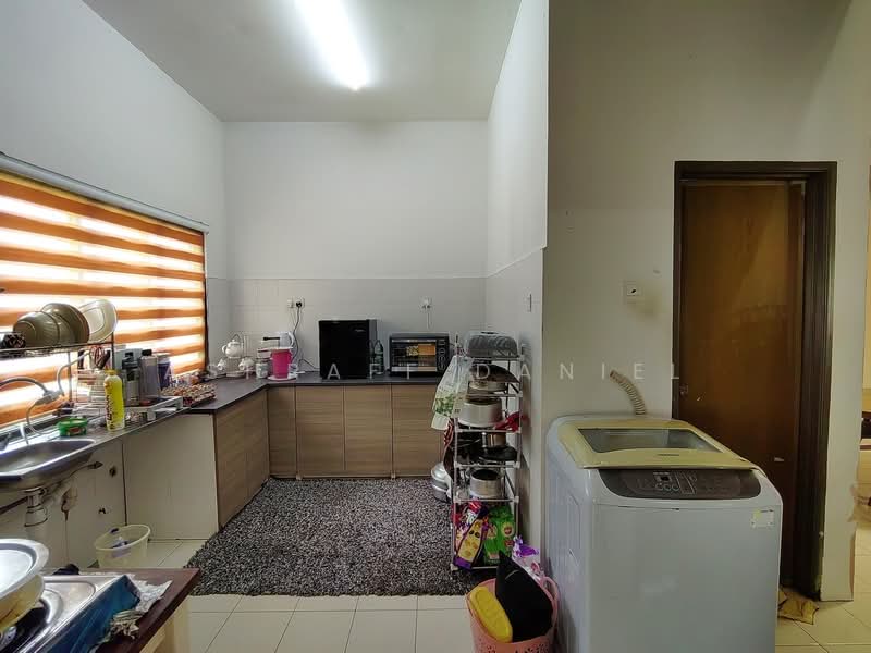 Terraced House for Sale in Banting (Selangor) - Ashraff Daniel - Kitchen - PropertyGuru.com.my