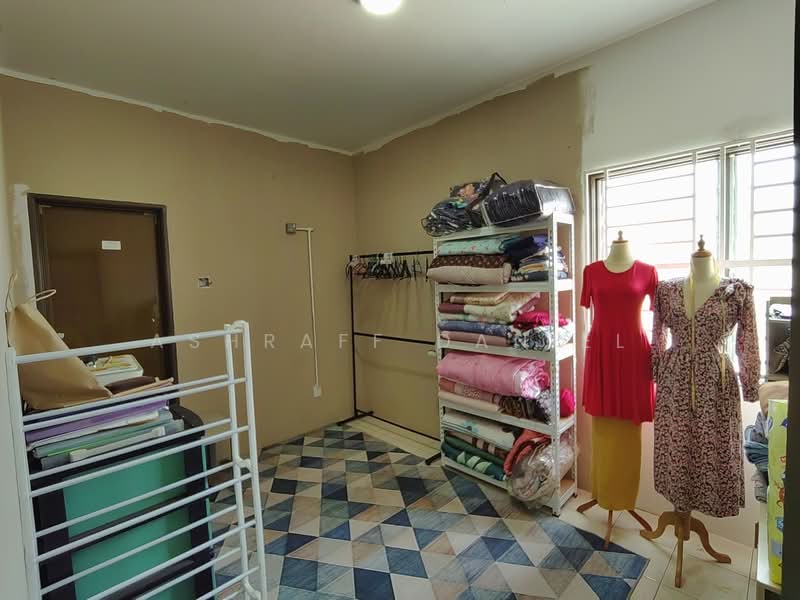 Terraced House for Sale in Banting (Selangor) - Ashraff Daniel - PropertyGuru.com.my