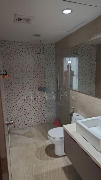 Service Residence for Rent at Regalia Residence - Shafiq Muttalib - Bathroom - PropertyGuru.com.my