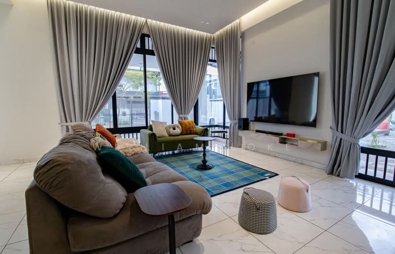 Semi-Detached House for Rent in Setia Tropika (Johor Bahru) - William Loke - Living Room - PropertyGuru.com.my