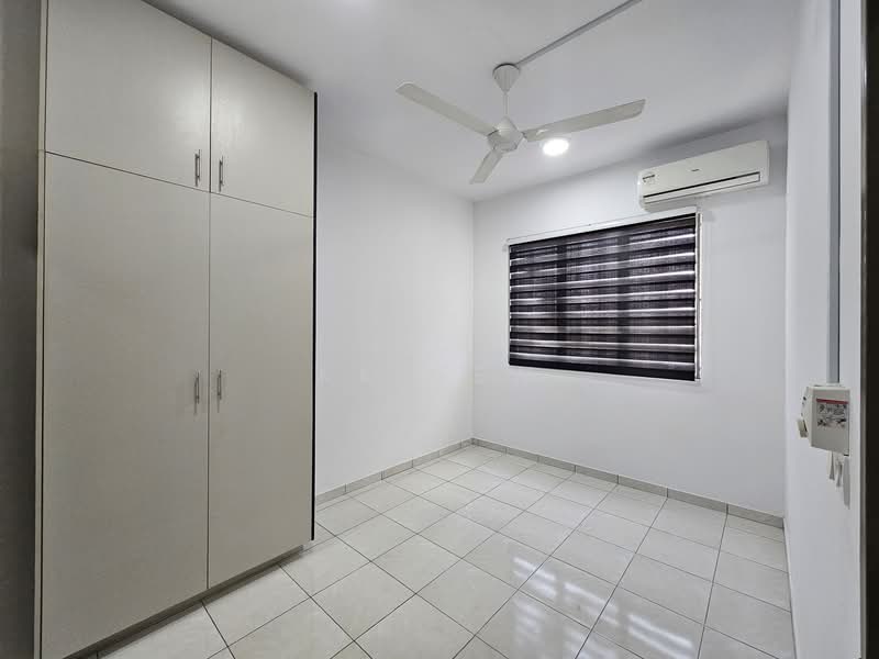 Pangsapuri untuk Disewa di Idaman Abadi - KK HEW - Bedroom - PropertyGuru.com.my