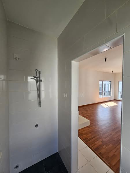 Rumah Teres 2 Tingkat untuk Dijual di Beranang (Selangor) - KK HEW - Bathroom - PropertyGuru.com.my