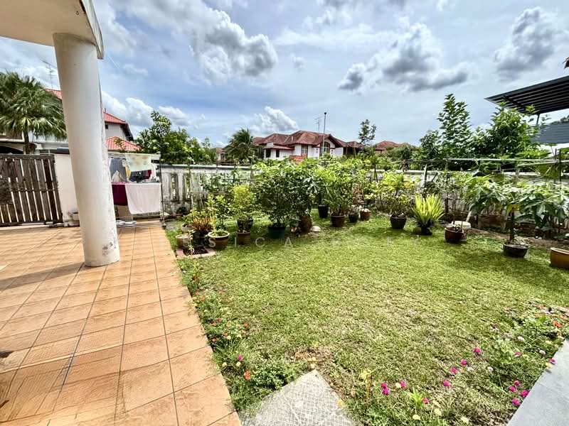 Rumah Berkembar untuk Dijual di Johor Bahru (Johor) - Jessica Boey - Garden - PropertyGuru.com.my