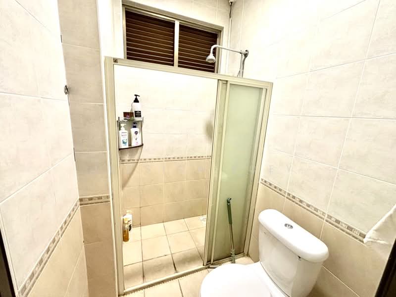 Rumah Berkembar untuk Dijual di Johor Bahru (Johor) - Jessica Boey - Bathroom - PropertyGuru.com.my